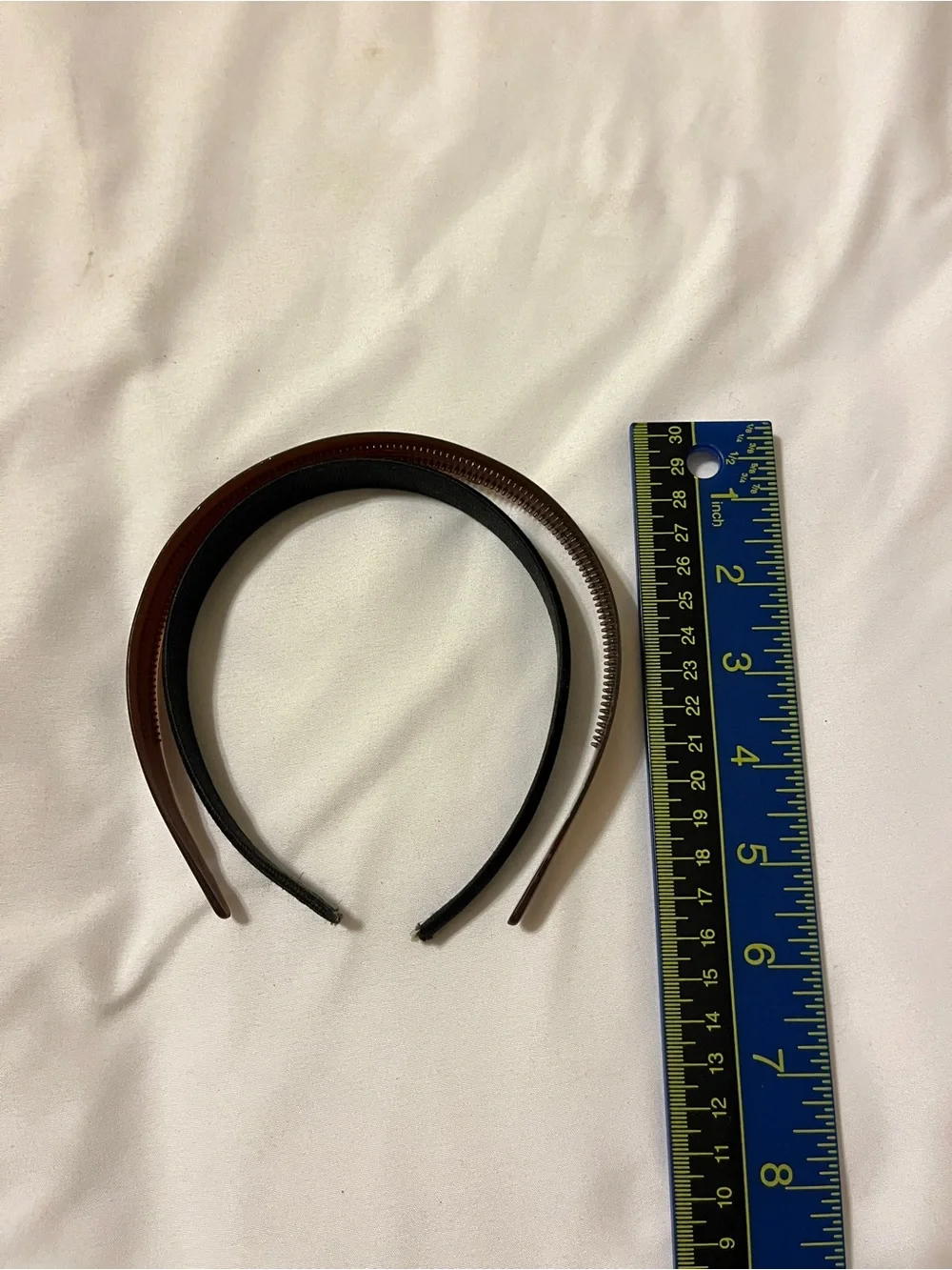 Set of 2 Plastic & Fabric Headbands Brown Black Teeth Hair Accessories